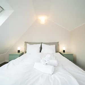 Favorite -suite And - Altstadt , Düsseldorf Deutschland